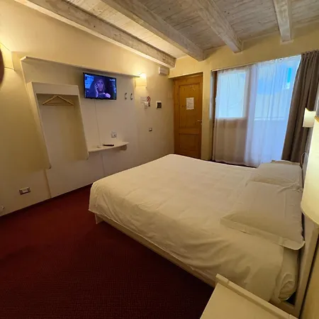 Гостевой дом House Sun Garden *